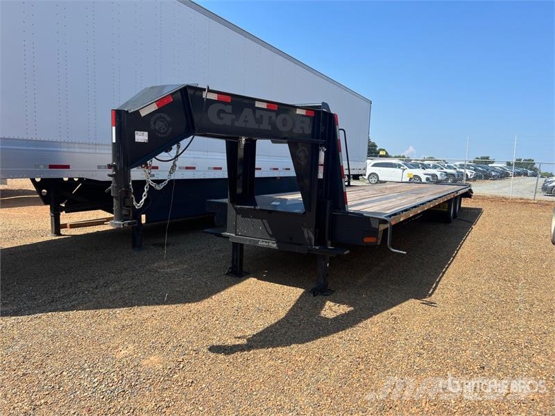 Gatormade INC 355 24900 lb 54 ft T/A Gooseneck Equ Ремаркета за превоз на автомобили