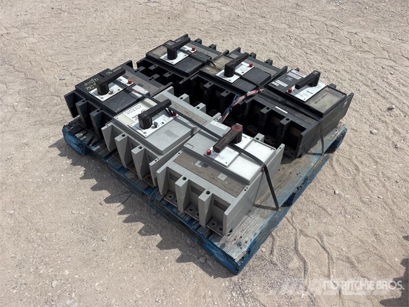 GE of (6) GE TPR5616NRHC 1600 Amp Breaker Other components