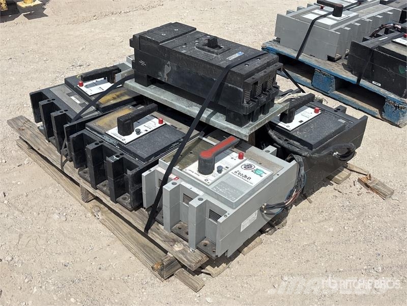 GE of (7) GE 1600 Amp Breakers Other components