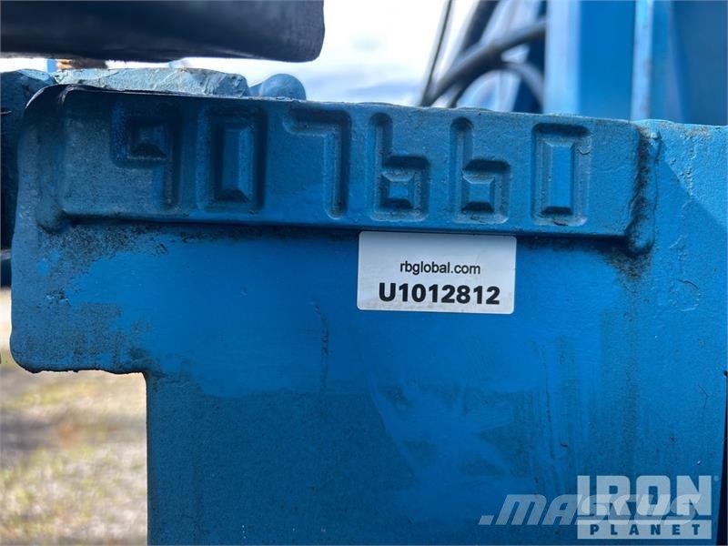  Gefco on   Speesdstar 150K 8x4 Drill Truck شاحنات المعدات  المحمولة لحفر الآبار