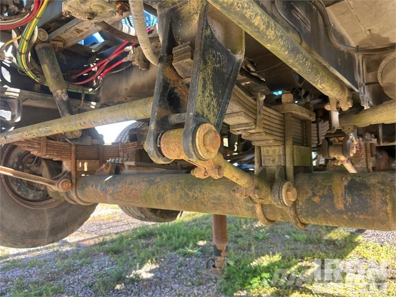  Gefco on   Speesdstar 150K 8x4 Drill Truck شاحنات المعدات  المحمولة لحفر الآبار