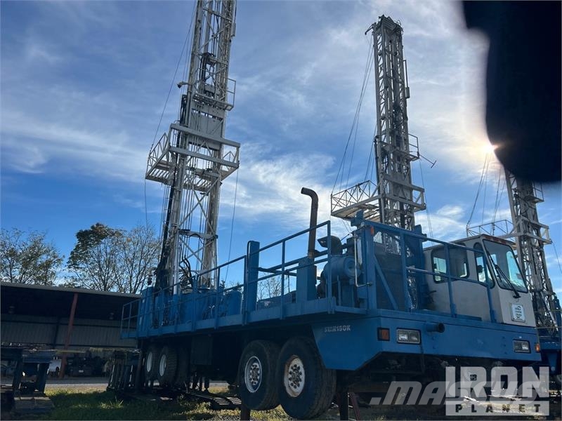  Gefco on   Speesdstar 150K 8x4 Drill Truck شاحنات المعدات  المحمولة لحفر الآبار