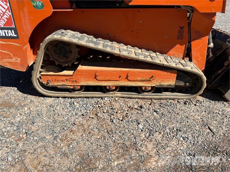  Gehl-Manitou RT105 Compact Track Loader Kompaktlader