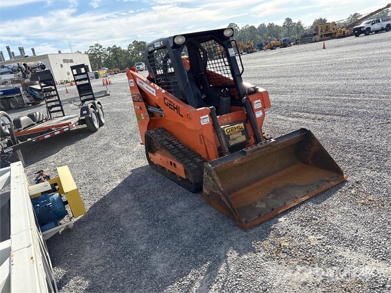 Gehl RT105 Compact Track Loader Kompaktrakodók