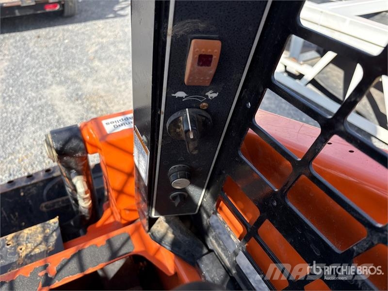 Gehl RT105 Compact Track Loader Kompaktrakodók