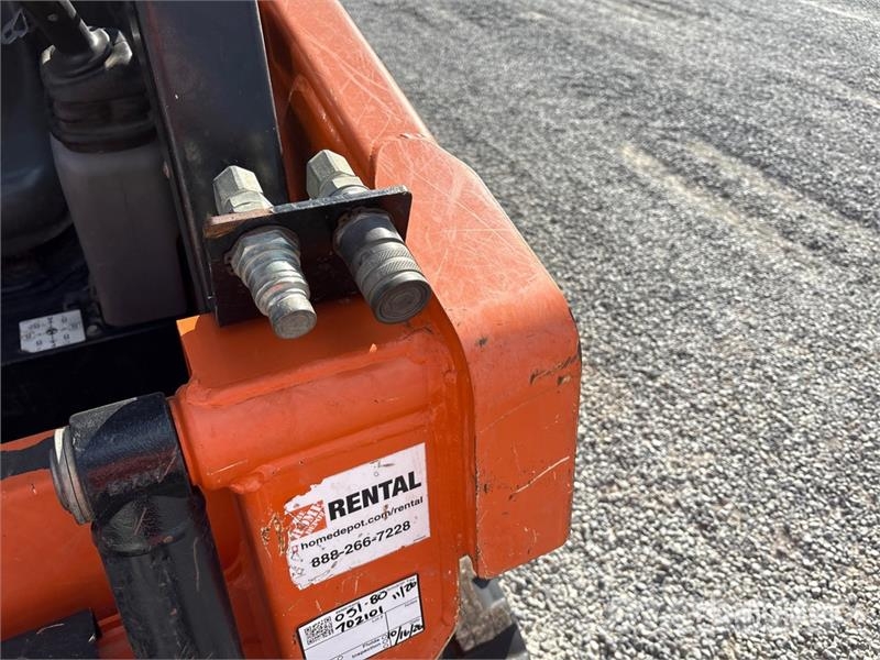 Gehl RT105 Compact Track Loader Kompaktrakodók