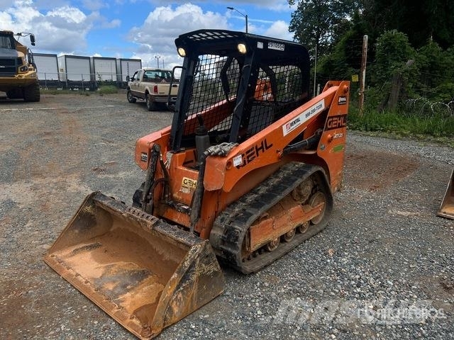 Mascus Auctions의 중고 Gehl RT135 궤도식 로우더 경매