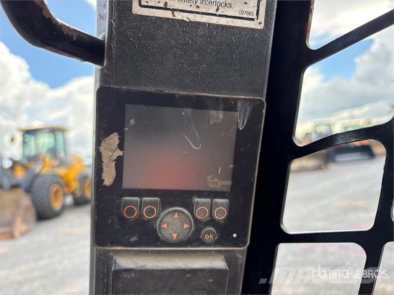 Gehl RT135 Compact Track Loader Kompaktlaadurid