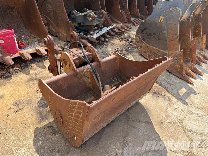 Geith 48 in Cleanup Excavator Bucket Lopaty