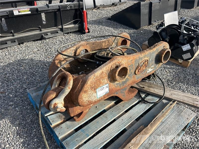 Geith Excavator Coupler - Fits Cat 329E, 329F Hitre spojke