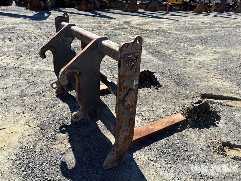  GEM FORK CF 416 57 in Wheel Loader Forks - Fits Jo شوكات