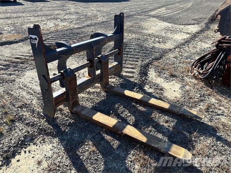  GEM FORK CF 416 60 in Q/C Wheel Loader Forks - Fit شوكات