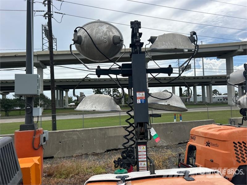 Generac 6 kW Light Tower 照明燈