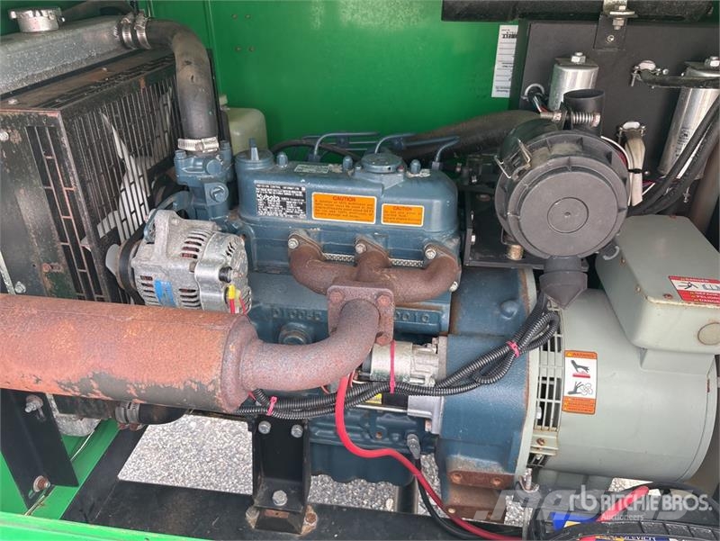 Generac Magnum MLT3060K-01 6 kW Light Tower Lystårne