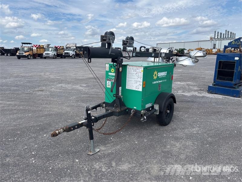Generac Magnum MLT3060K-01 6 kW Light Tower Lystårne