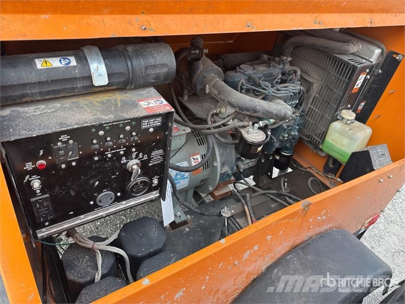 Generac MLT4060KV 6 kW Light Tower Valopylväät