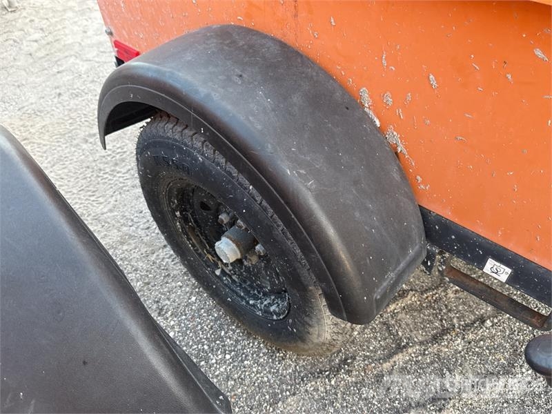 Generac MLT4060KV 6 kW Light Tower Svetlobni stolpi