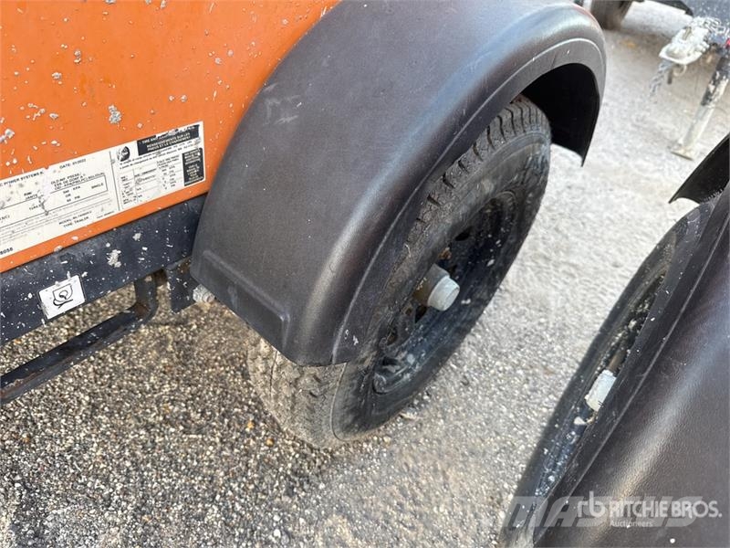 Generac MLT4060KV 6 kW Light Tower Svetlobni stolpi