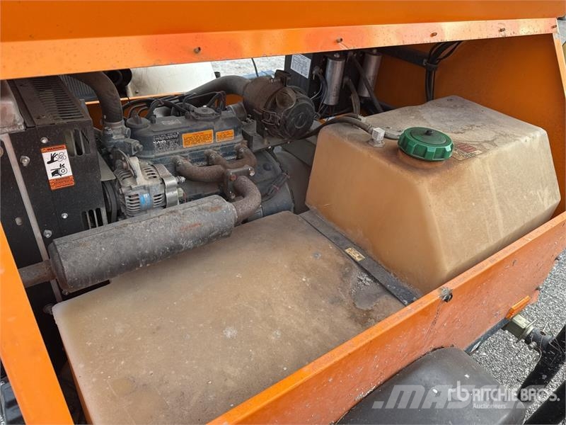 Generac MLT4060KV 6 kW Light Tower Valopylväät