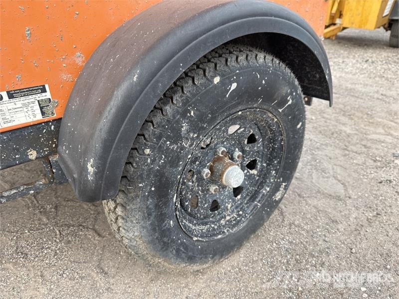 Generac MLT4060KV 6 kW Light Tower Mobiilsed valgustusseadmed