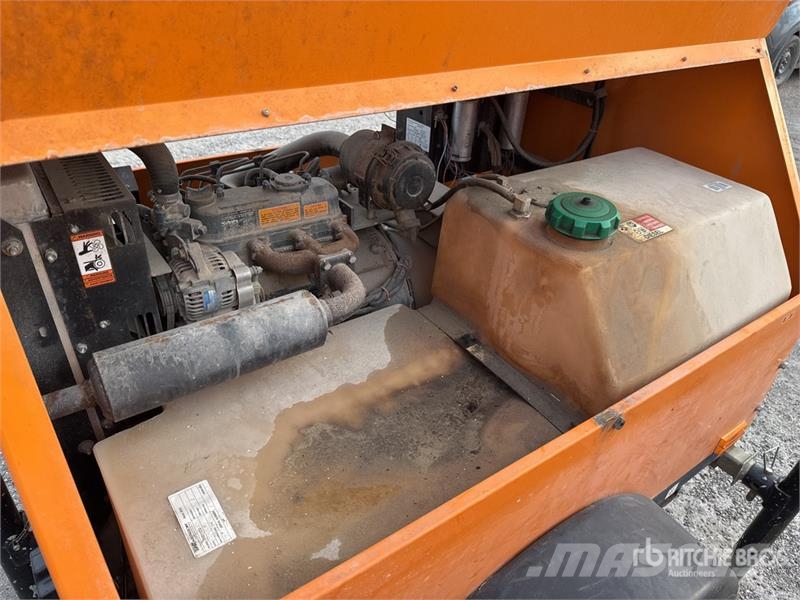 Generac MLT4060KV 6 kW Light Tower Valopylväät