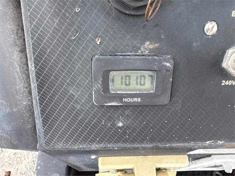 Generac MLT6SKDS 6 kVA Light Tower Fénytornyok