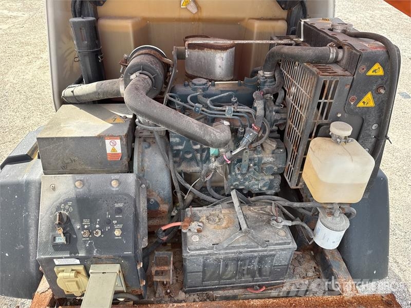 Generac MLT6SKDS 6 kW Light Tower Osvetľovacie stožiare