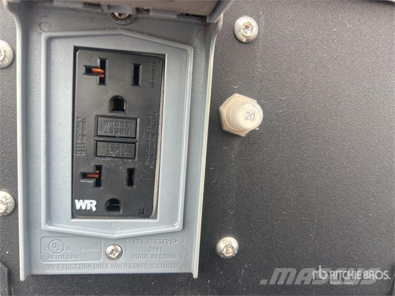 Generac MLTS 2.5 kW Light Tower Light towers