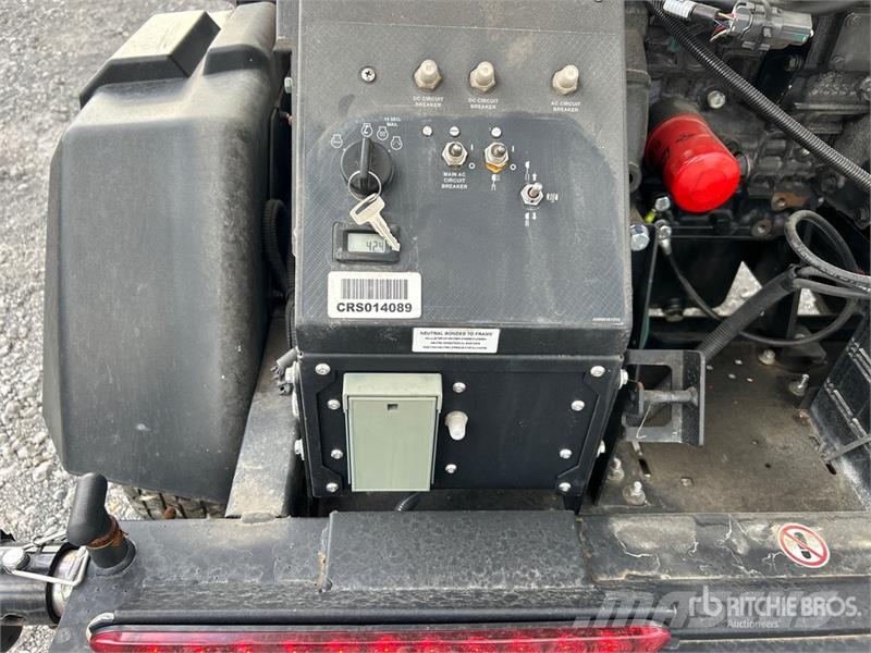 Generac MLTS-4 2.5 kW Light Tower Осветительные установки