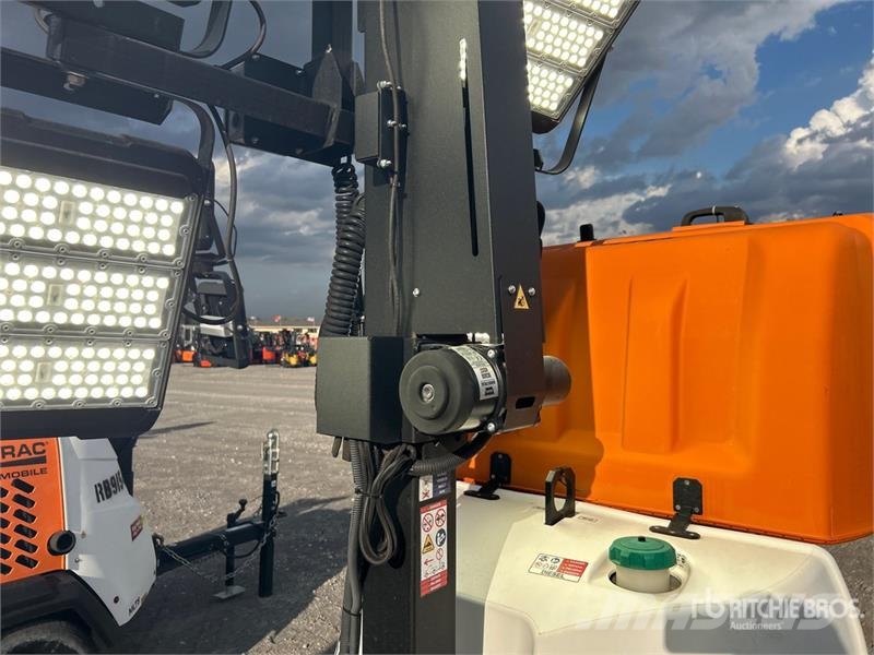 Generac MLTS-4 2.5 kW Light Tower Осветительные установки