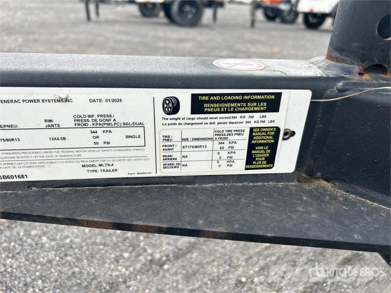 Generac MLTS-4 2.5 kW Light Tower Осветительные установки