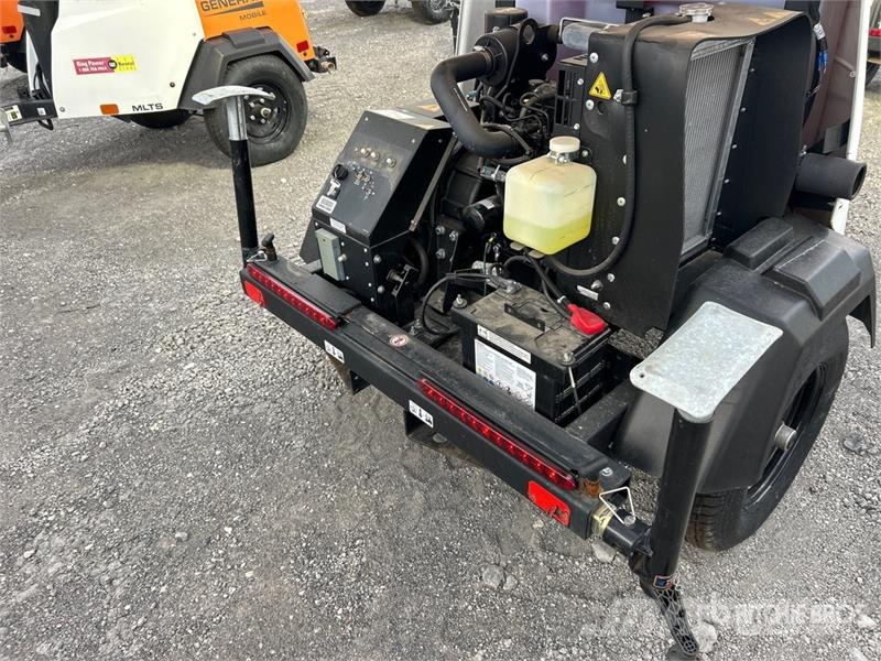 Generac MLTS-4 2.5 kW Light Tower Осветительные установки