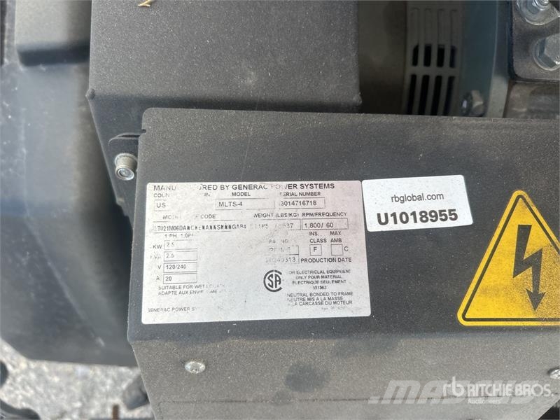 Generac MLTS-4 2.5 kW Light Tower Light towers