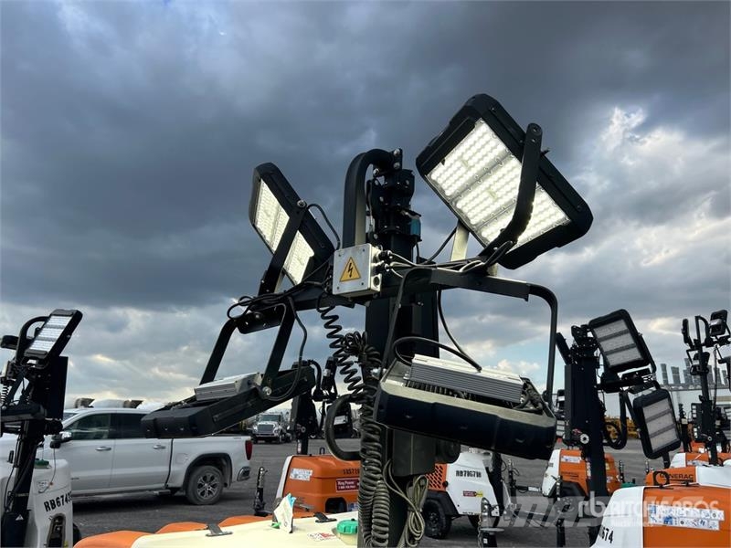 Generac MLTS-4 2.5 kW Light Tower Осветительные установки