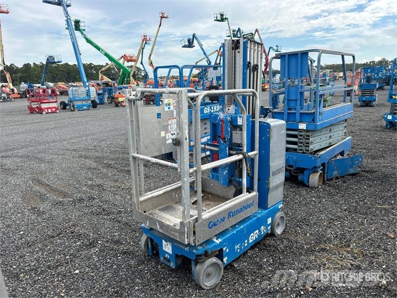 Genie GR-20 Vertical Mast Lift Personløftere