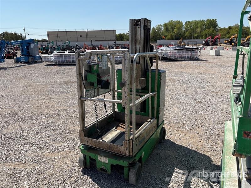 Genie GR-20 Vertical Mast Lift Used Personnel lifts and access elevators