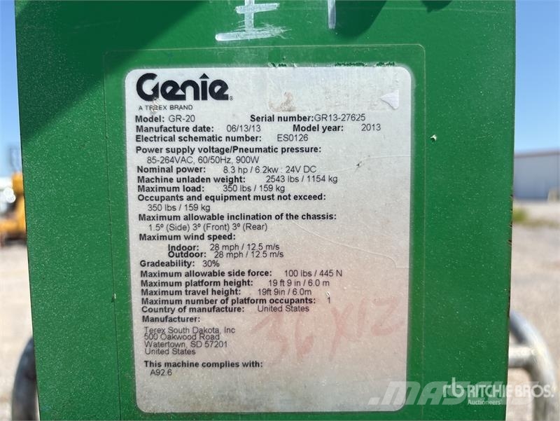 Genie GR-20 Vertical Mast Lift Used Personnel lifts and access elevators