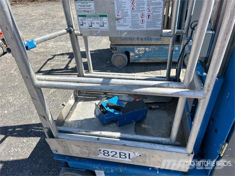Genie GR20 Vertical Mast Lift Sollevatori verticali