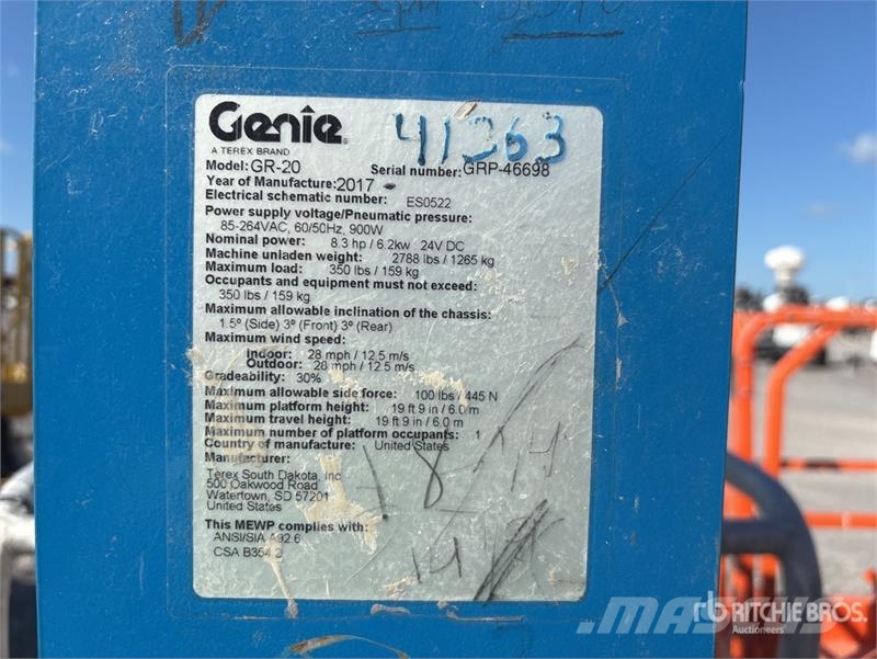 Genie GR20 Vertical Mast Lift Sollevatori verticali