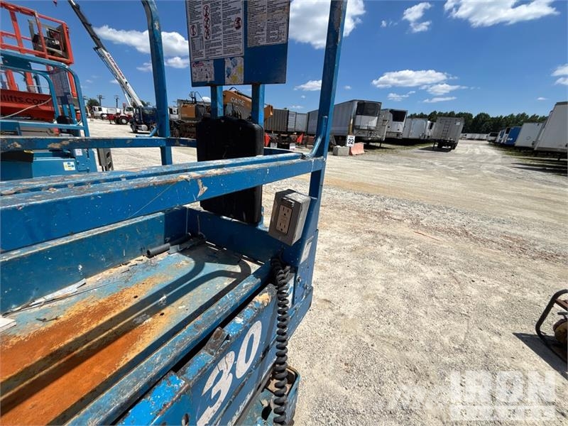Genie GS-1930 Electric Scissor Lift Elevadores de tesoura