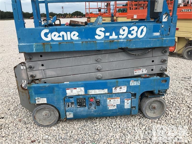 Genie GS-1930 Electric Scissor Lift Škarjaste dvižne ploščadi