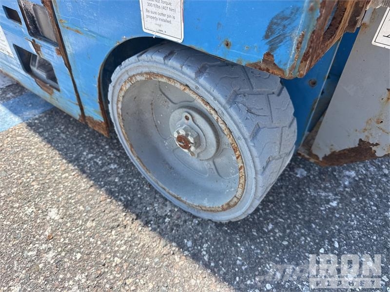 Genie GS-1930 Electric Scissor Lift Škarjaste dvižne ploščadi