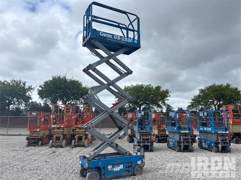 Genie GS-1930 Electric Scissor Lift Škarjaste dvižne ploščadi