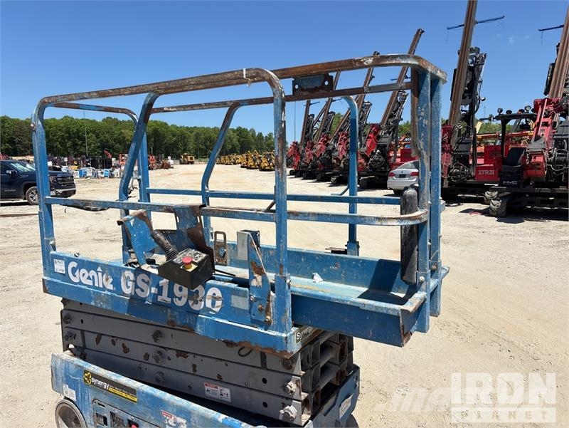 Genie GS-1930 Electric Scissor Lift Elevadores de tesoura
