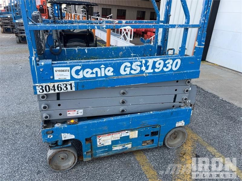 Genie GS-1930 Electric Scissor Lift シザースリフト