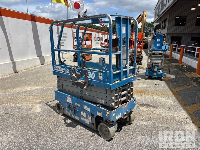 Genie GS-1930 Electric Scissor Lift Elevadores de tesoura