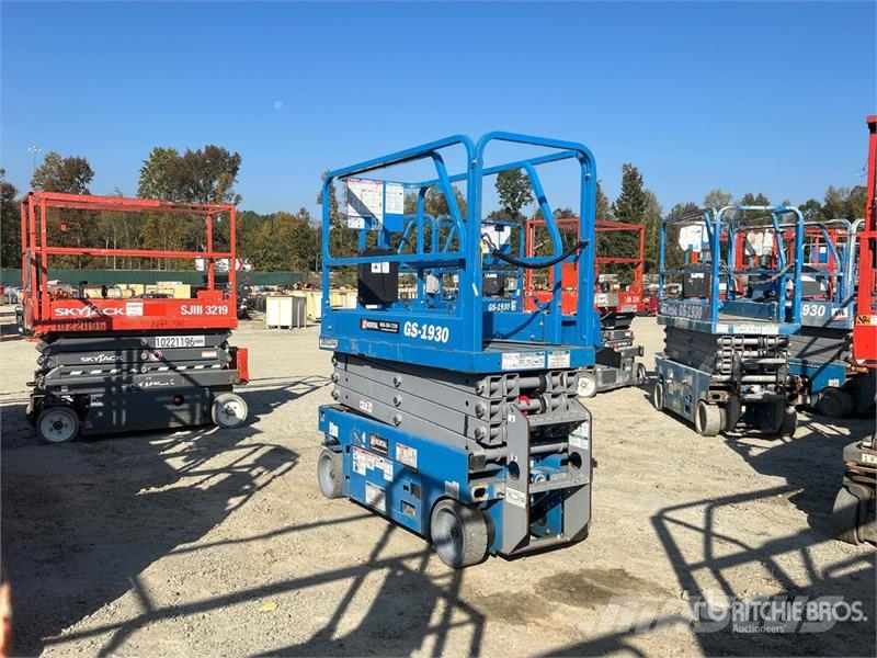 Genie GS-1930 Electric Scissor Lift 剪式升降機