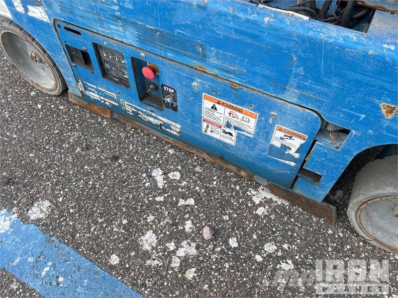 Genie GS-1930 Electric Scissor Lift Škarjaste dvižne ploščadi