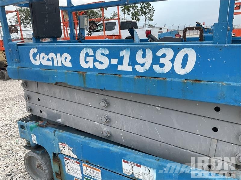 Genie GS-1930 Electric Scissor Lift Škarjaste dvižne ploščadi
