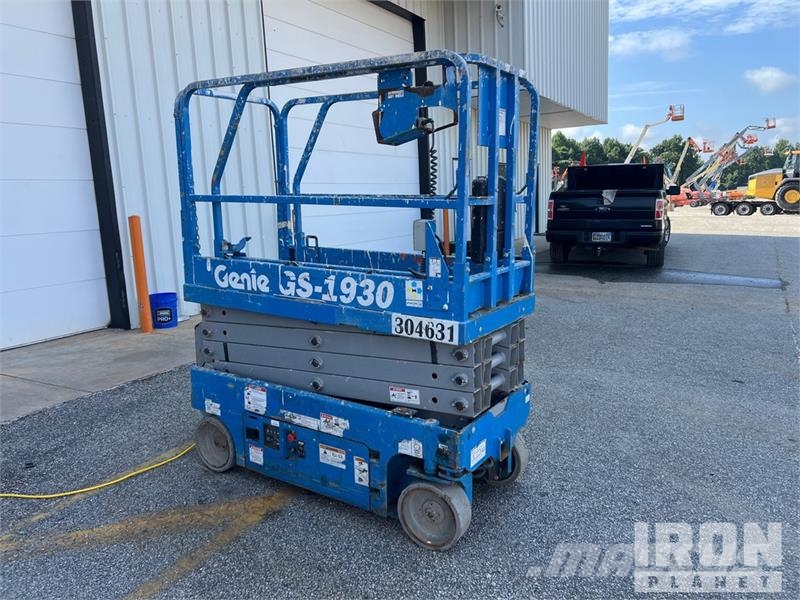 Genie GS-1930 Electric Scissor Lift シザースリフト